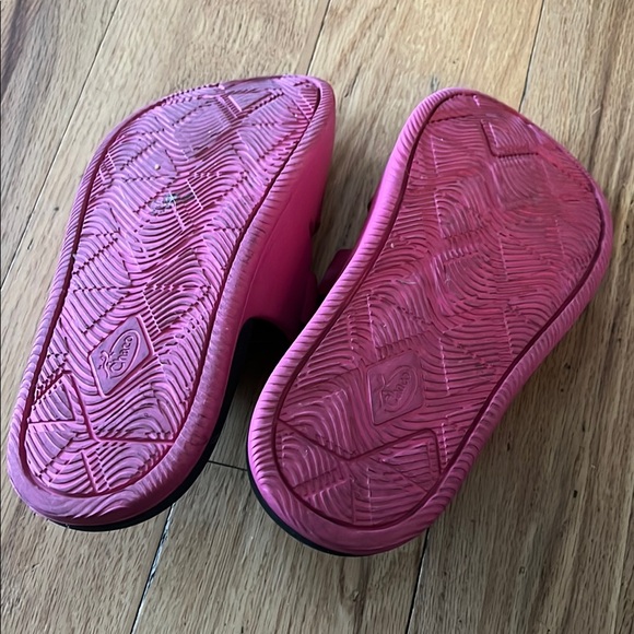 Chaco Pink Slides - Picture 4 of 6